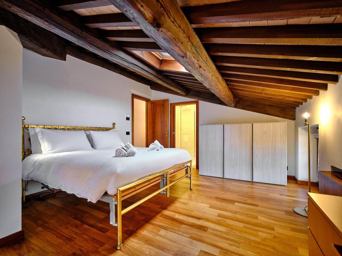 Apartmentsarena - Residenza Degli Scaligeri - Piazza Erbe Verona Eksteriør billede