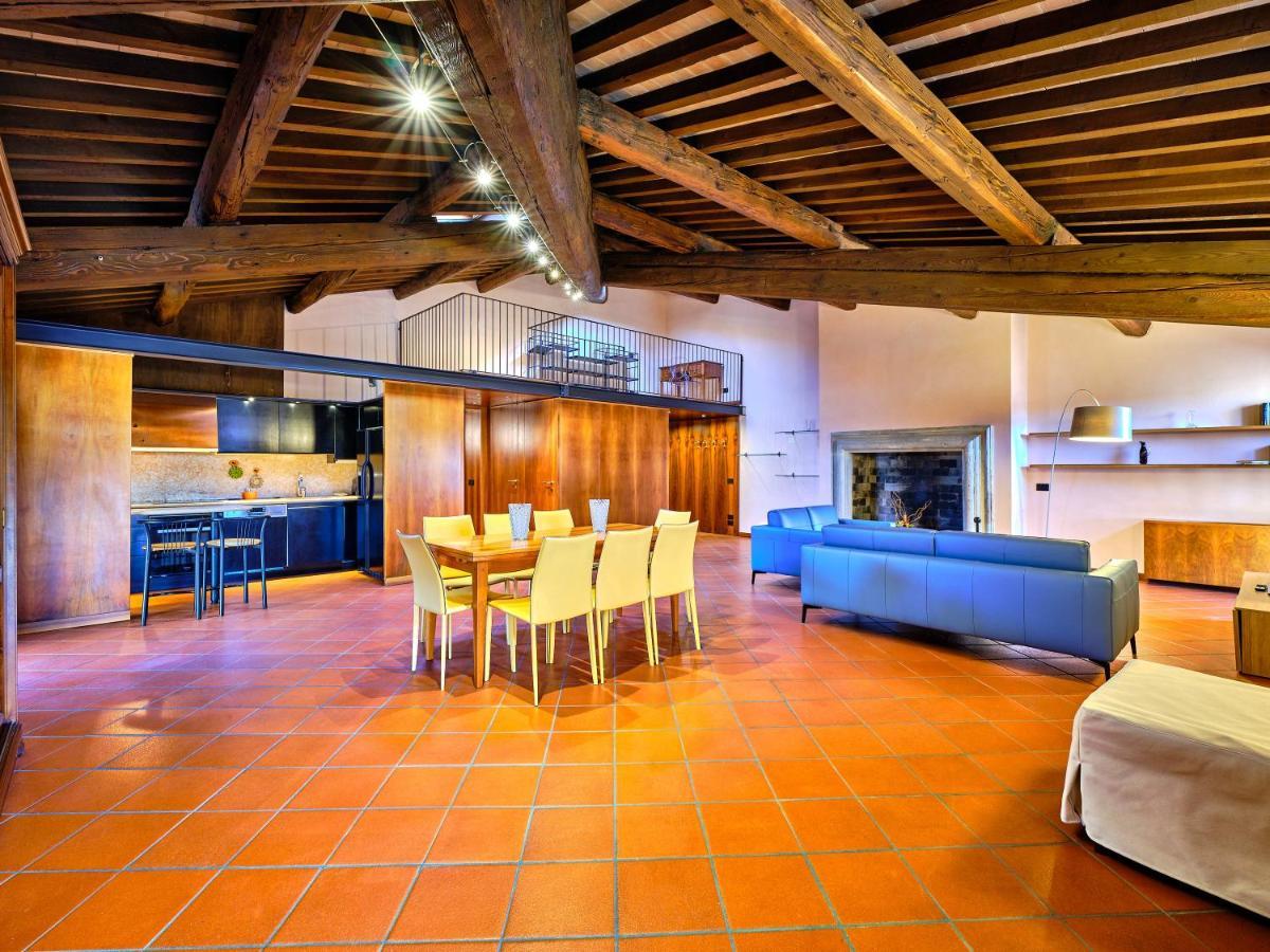 Apartmentsarena - Residenza Degli Scaligeri - Piazza Erbe Verona Eksteriør billede