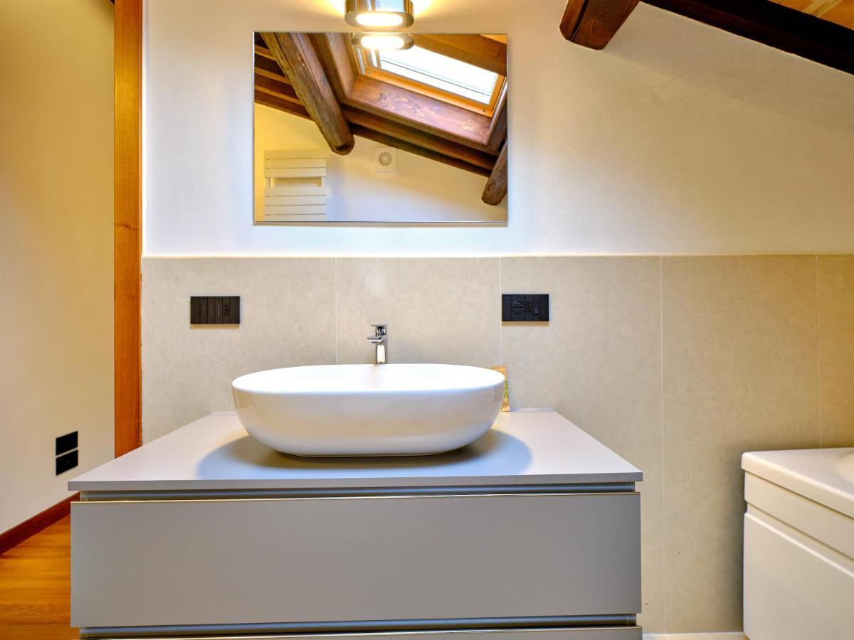 Apartmentsarena - Residenza Degli Scaligeri - Piazza Erbe Verona Eksteriør billede