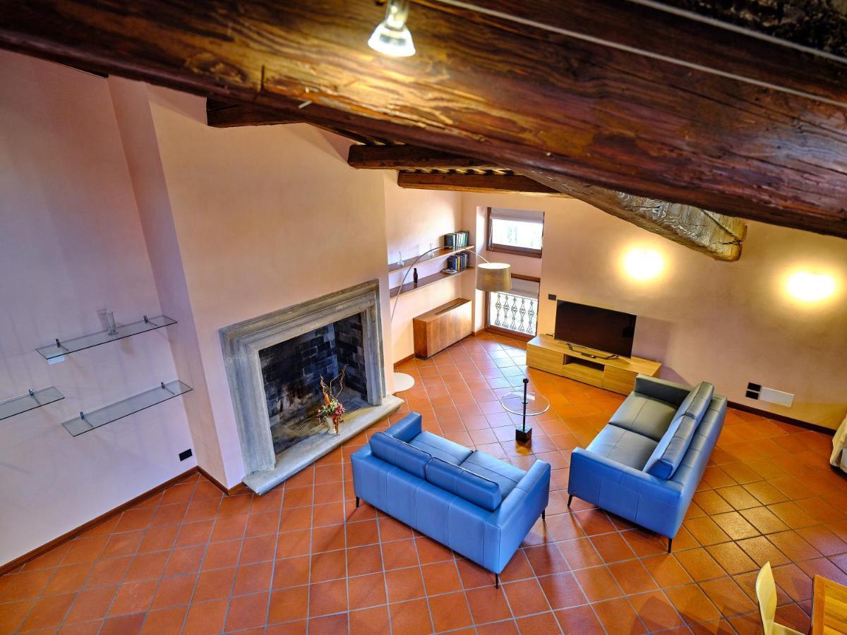 Apartmentsarena - Residenza Degli Scaligeri - Piazza Erbe Verona Eksteriør billede