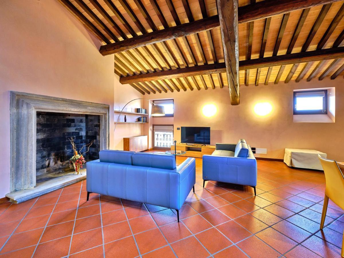 Apartmentsarena - Residenza Degli Scaligeri - Piazza Erbe Verona Eksteriør billede